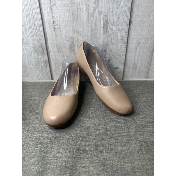 Naturalizer Shoes - Naturalizer Womens Size 11 W Beige Leather Classic Flats Comfort Non Slip